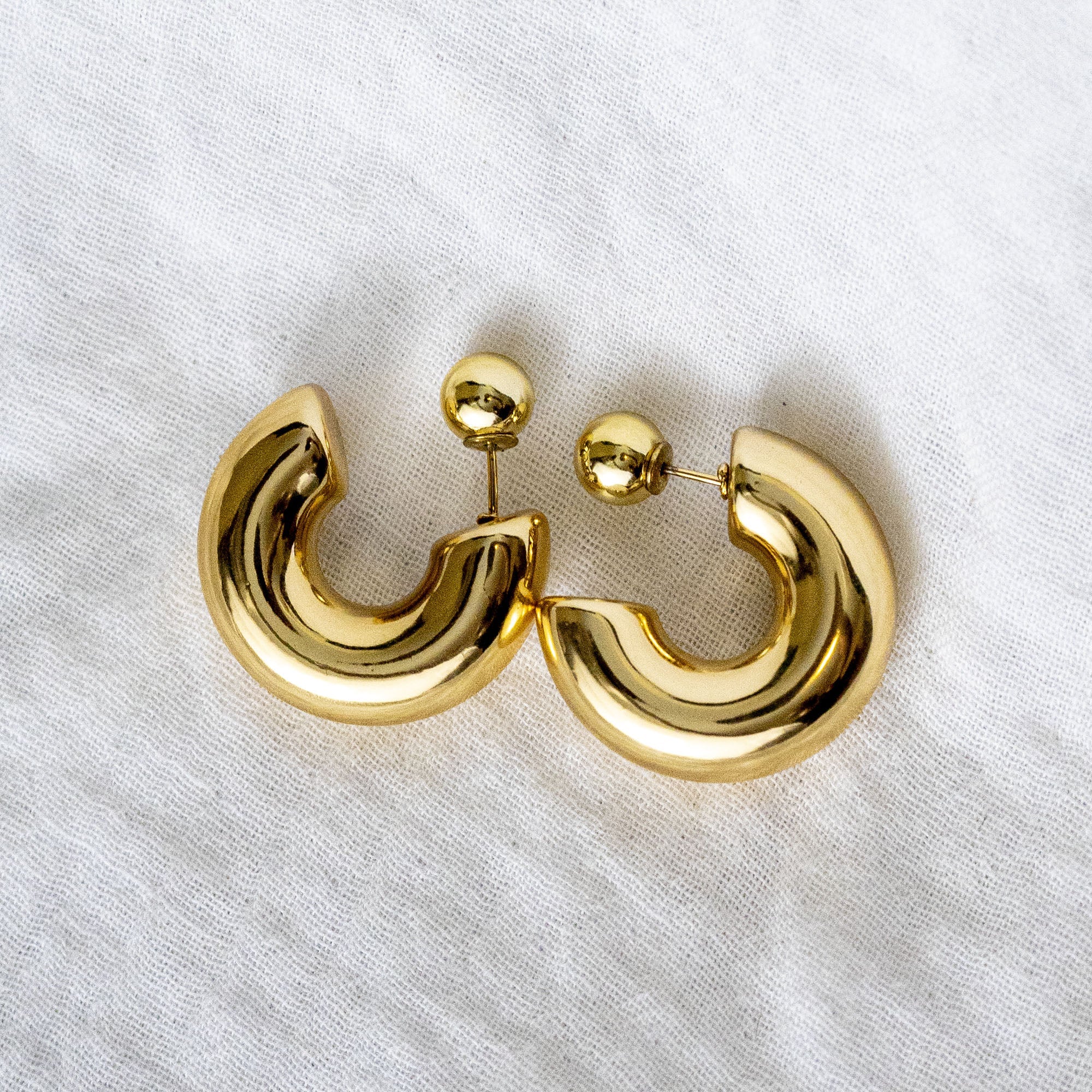 Hoop Earrings with ball Gold
