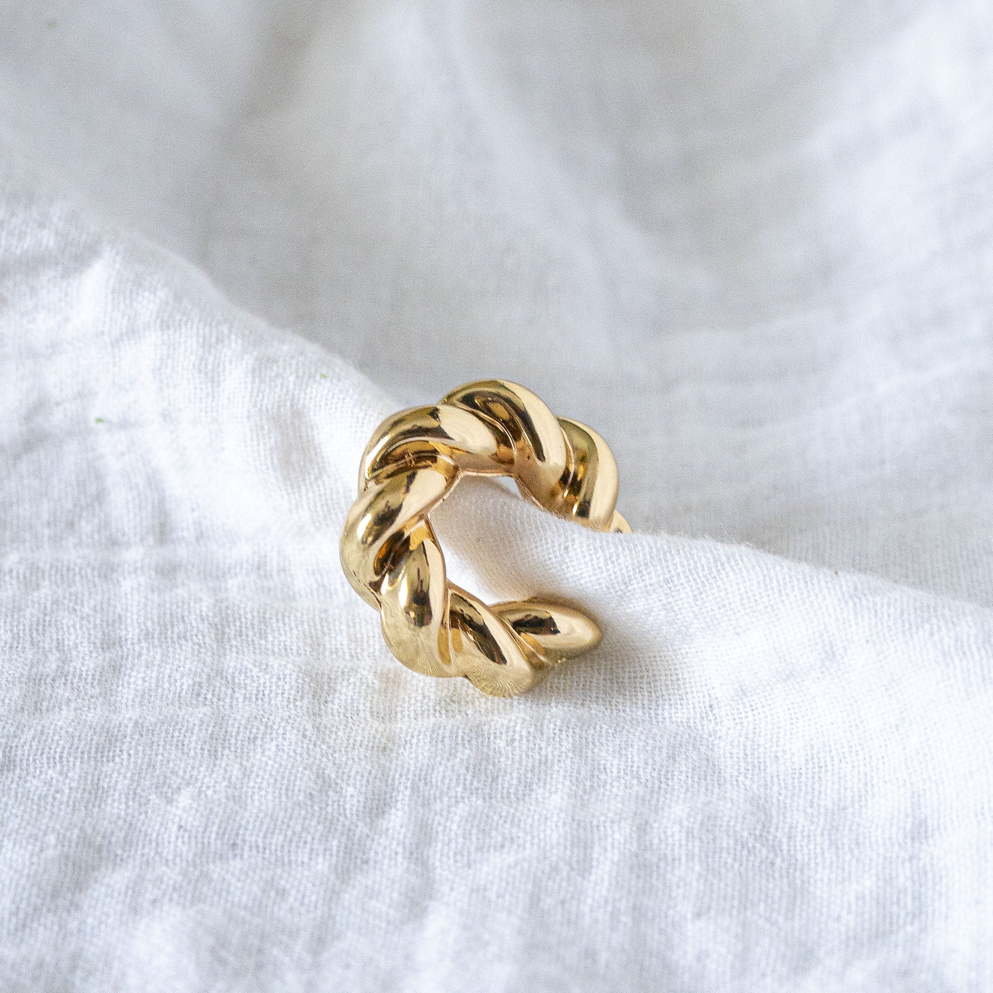 Chunky Twisted Braid Ear Cuff Gold