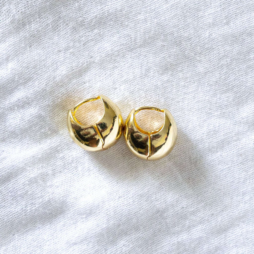 Chunky Dome Huggie Hoops Gold