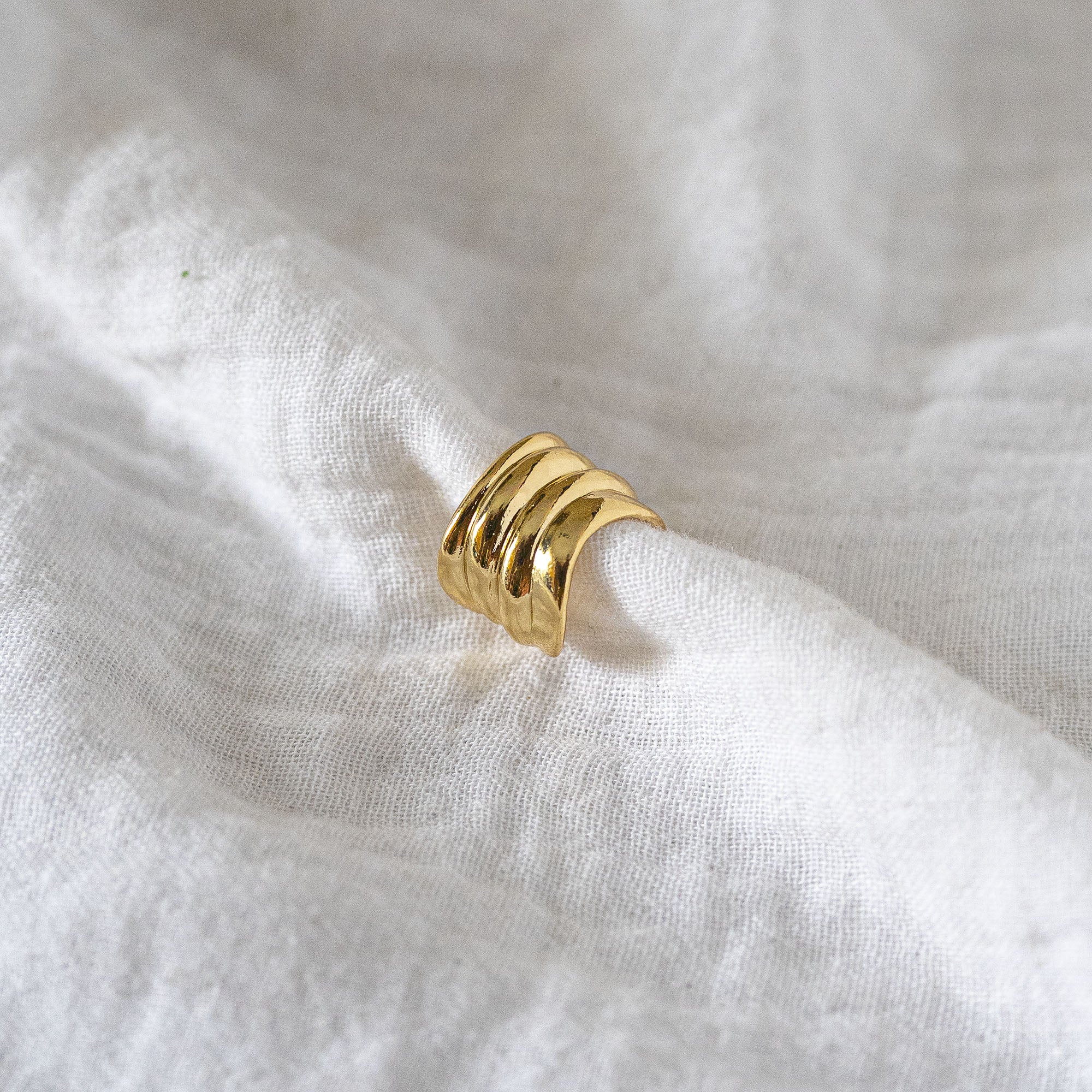 The Ribbed Ear Cuff