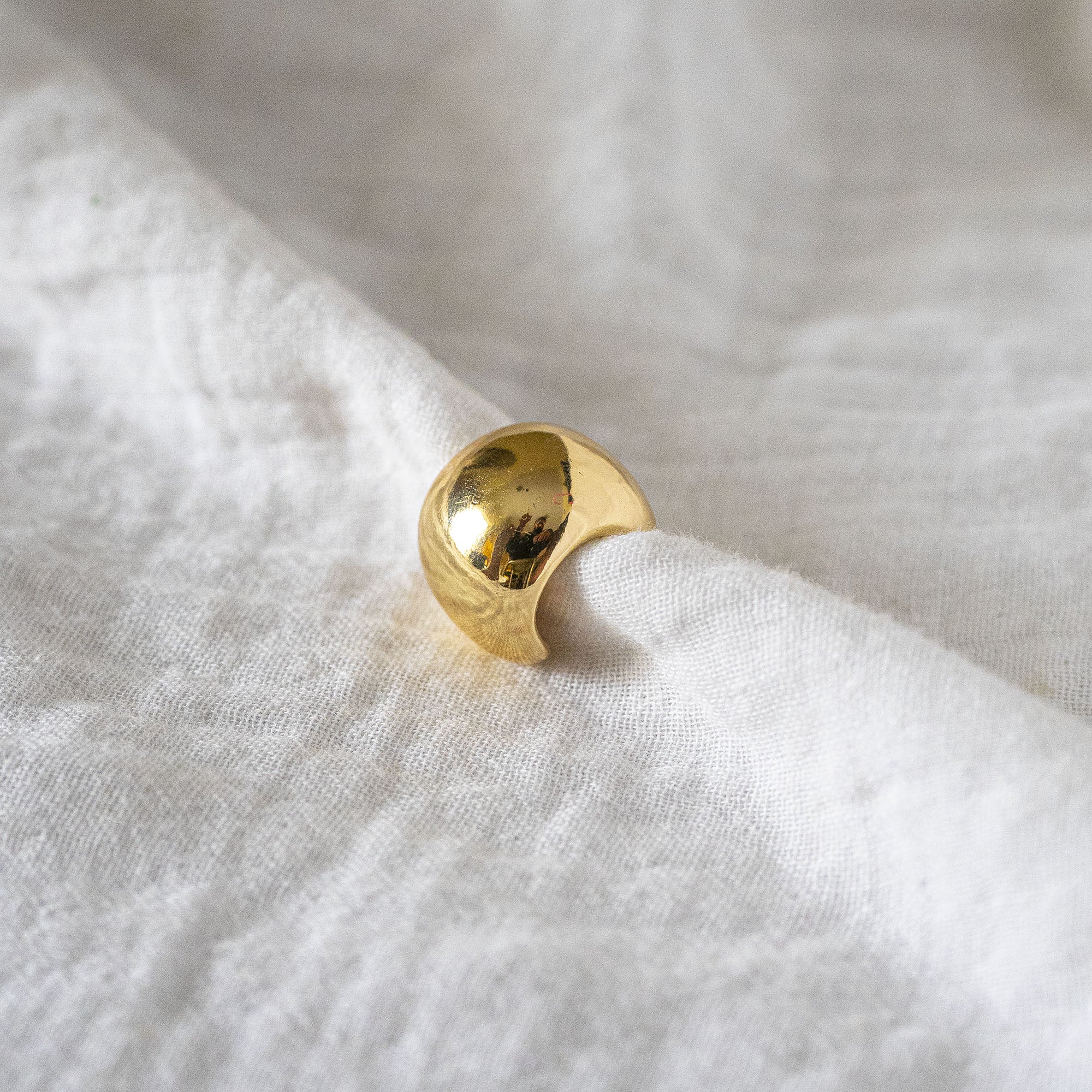 Thick Dome Ear Cuff Gold