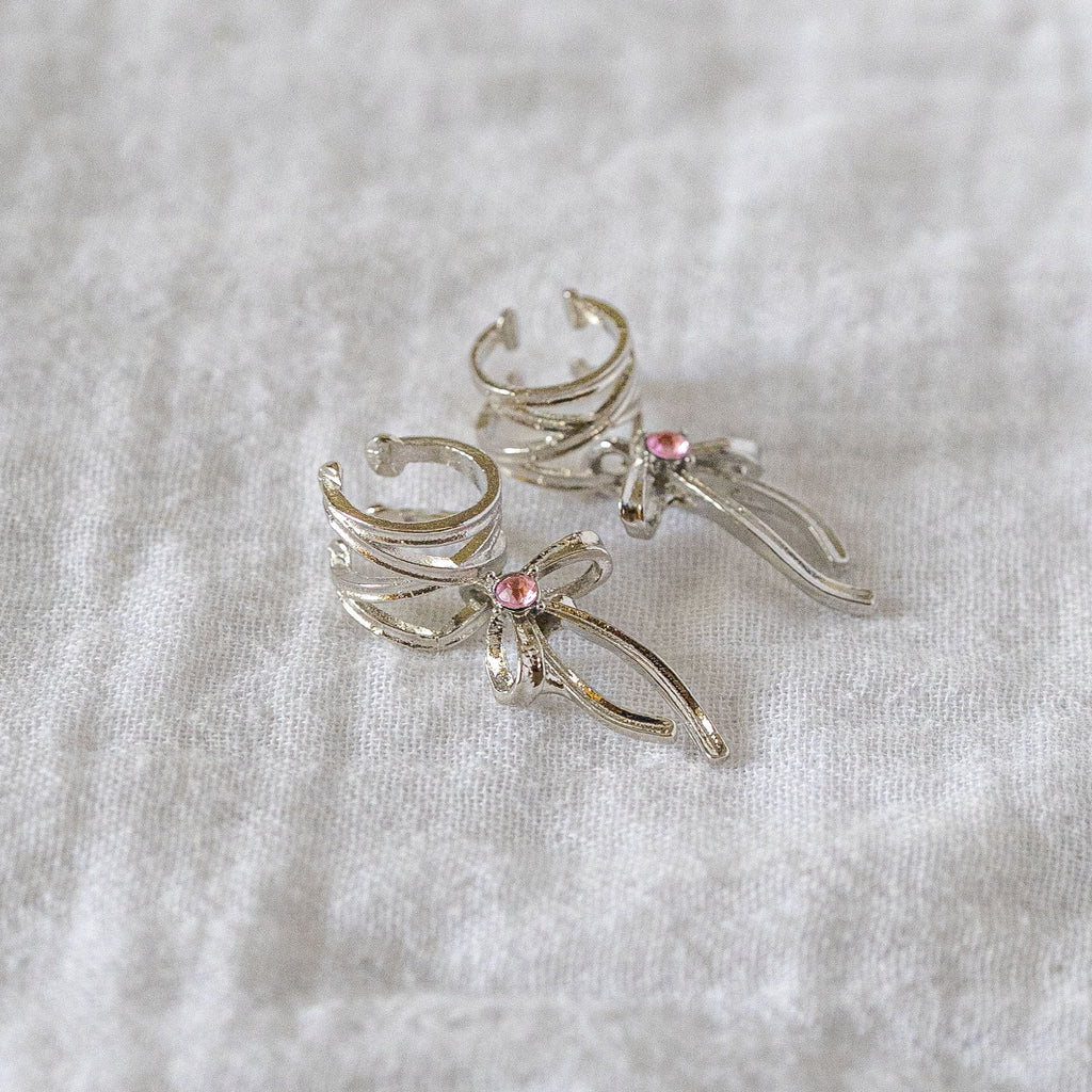 The "Aura" Ear cuff