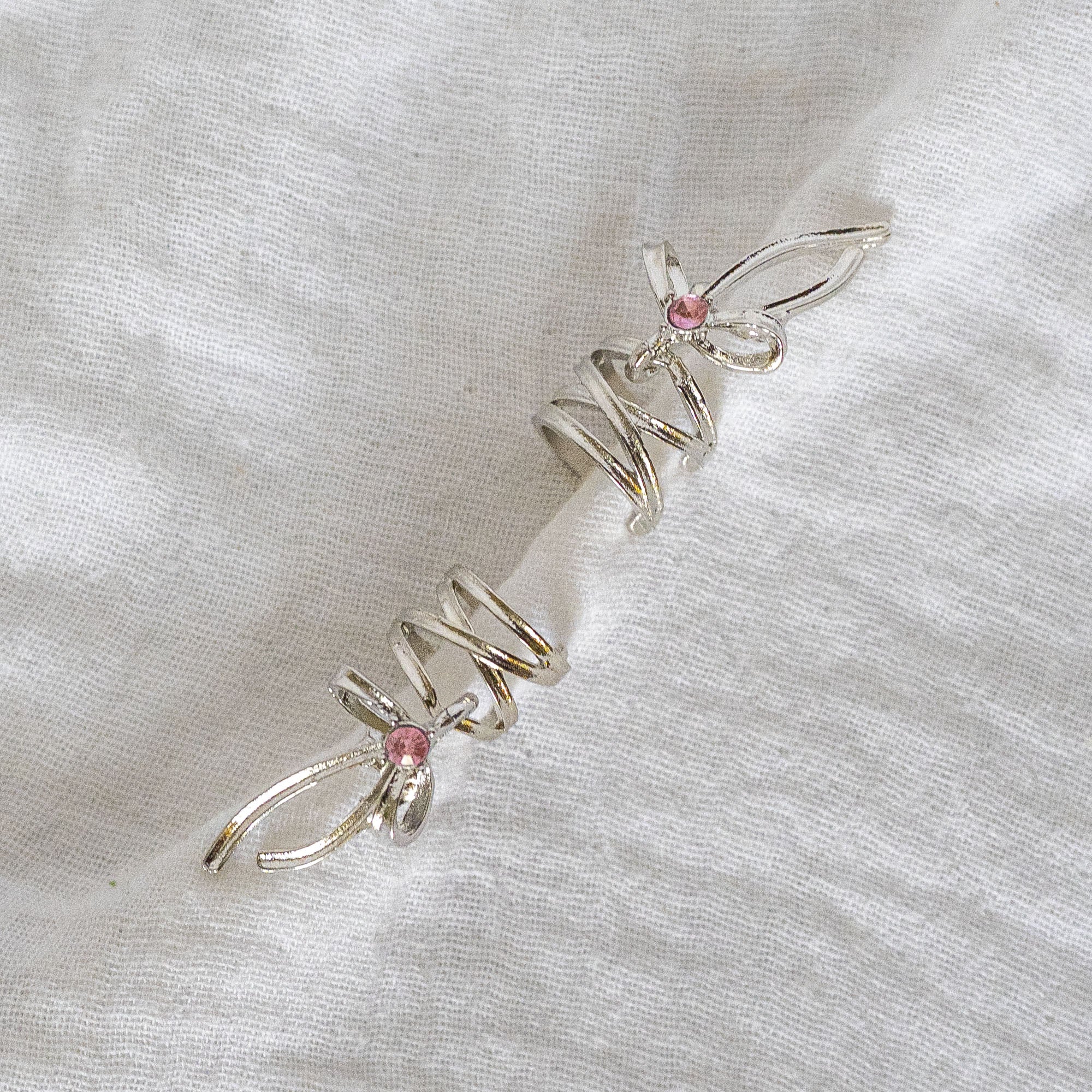 The "Aura" Ear cuff