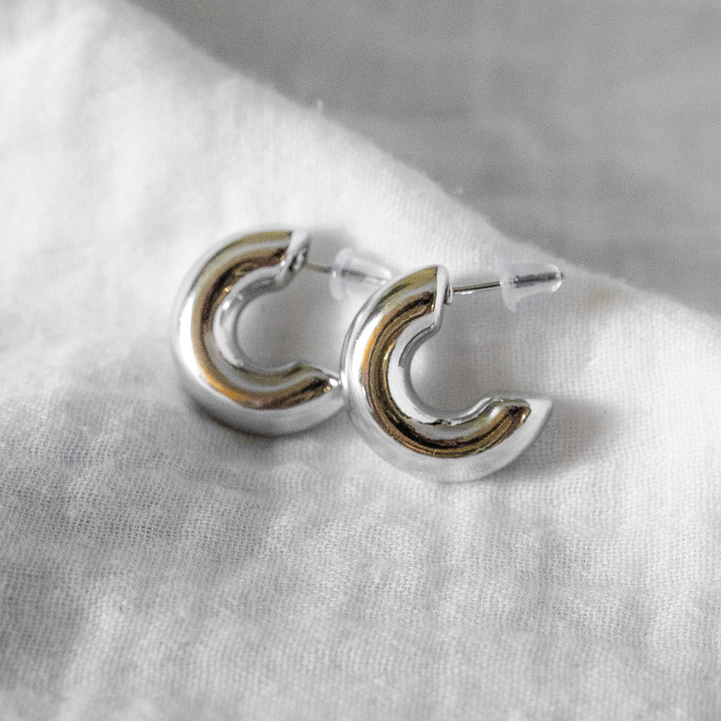 Thick C-Shape Tube Hoops Silver