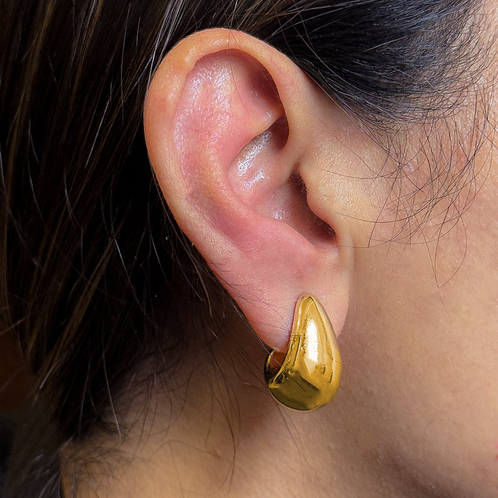 Chunky Waterdrop Stud Small Gold